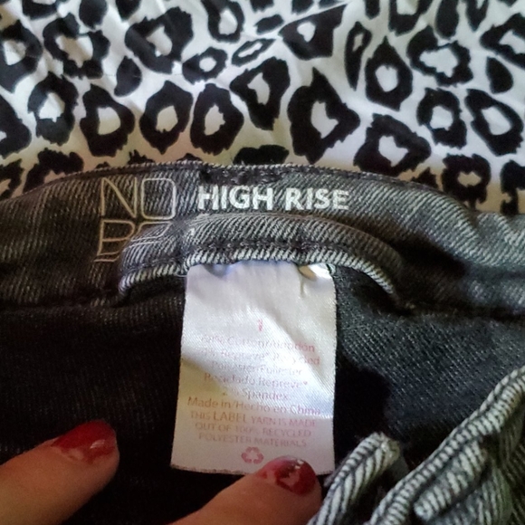 Pants - Picture 3 of 3